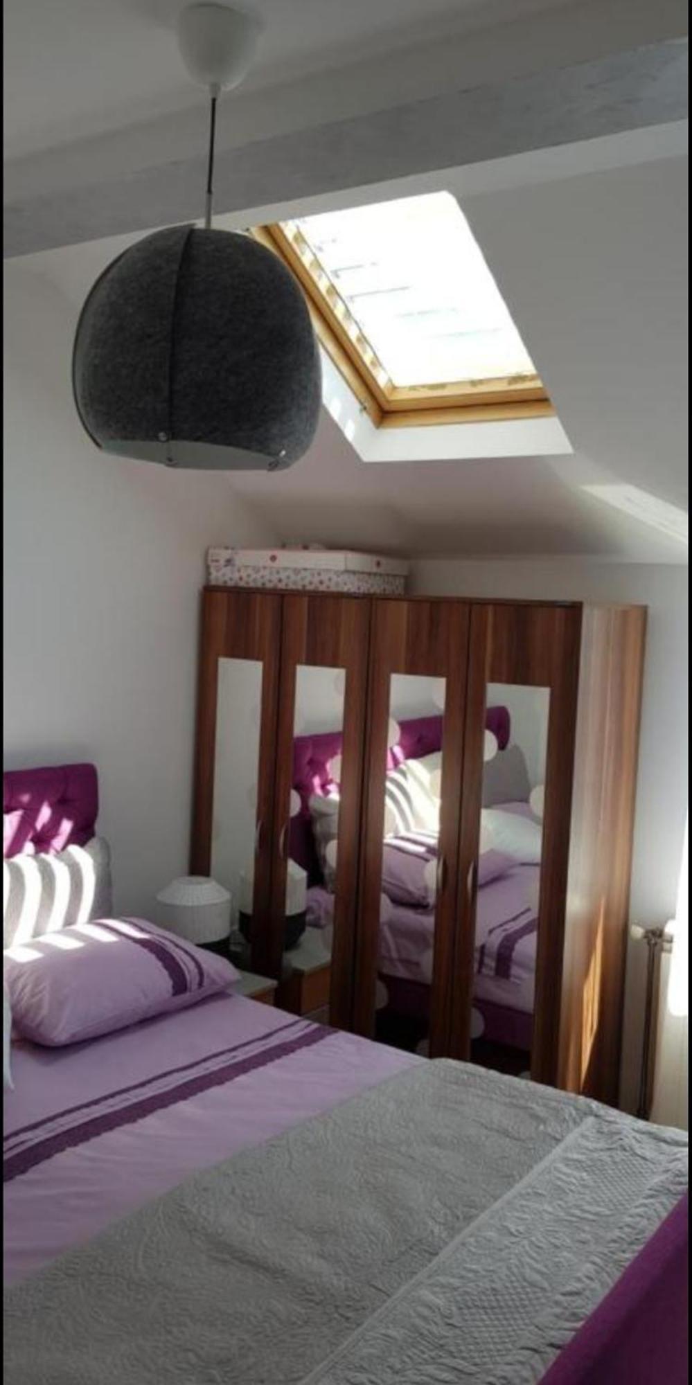 Lux Apartments With Pool Dex Zemun Polje Bagian luar foto